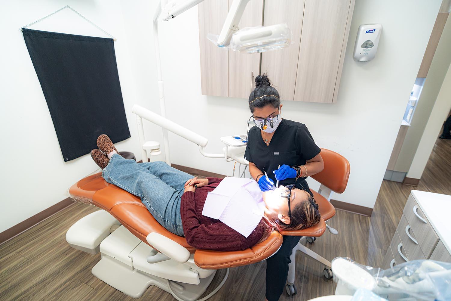 Dentist Near Me in Abuja & Nasarawa (New Karu, Nyanya, Maraba) | Aster Smiles Guzape
